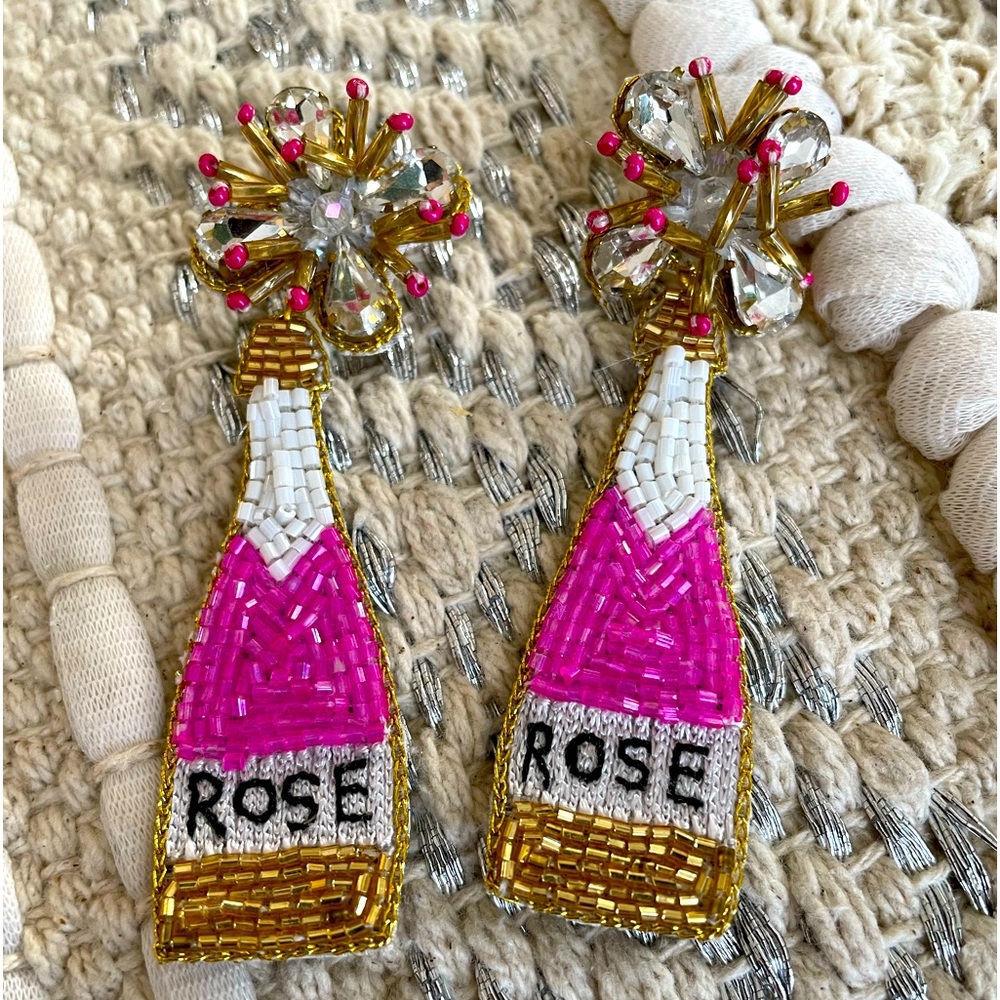 Rose Earrings 💗